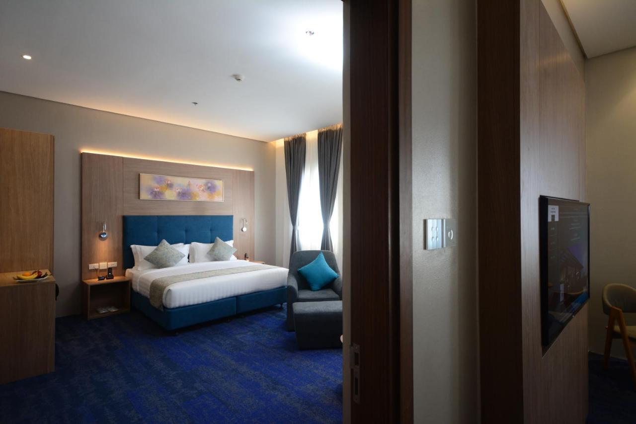 Davao City Blue Lotus Hotel מראה חיצוני תמונה