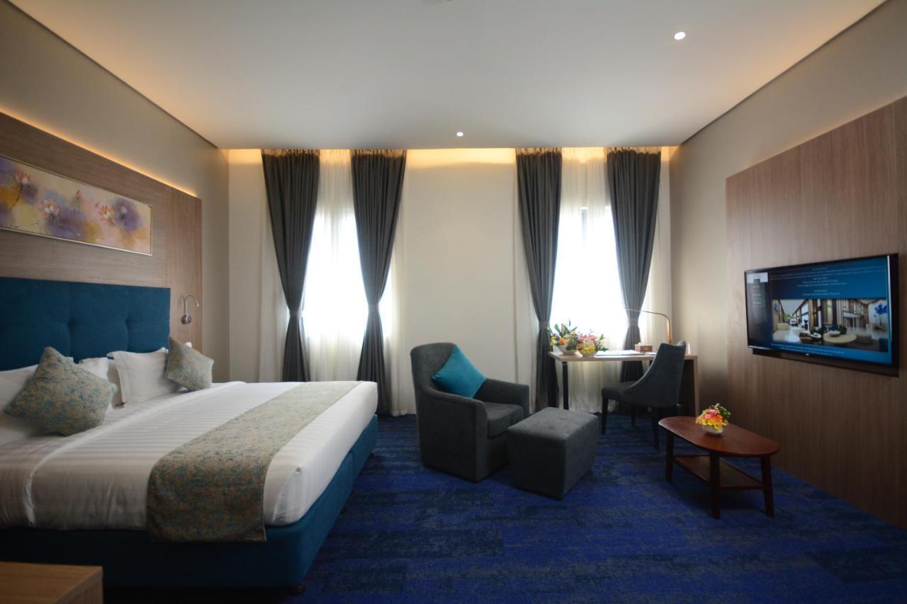Davao City Blue Lotus Hotel מראה חיצוני תמונה